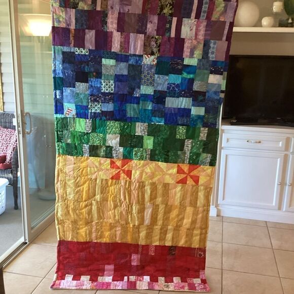 NWT. Beautiful Hand Crafted Rainbow Quilt - Picture 3 of 10